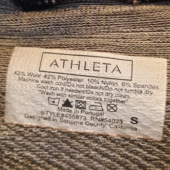 Athleta Remarkawool Buffalo Plaid Top, S - Picture 6 of 6